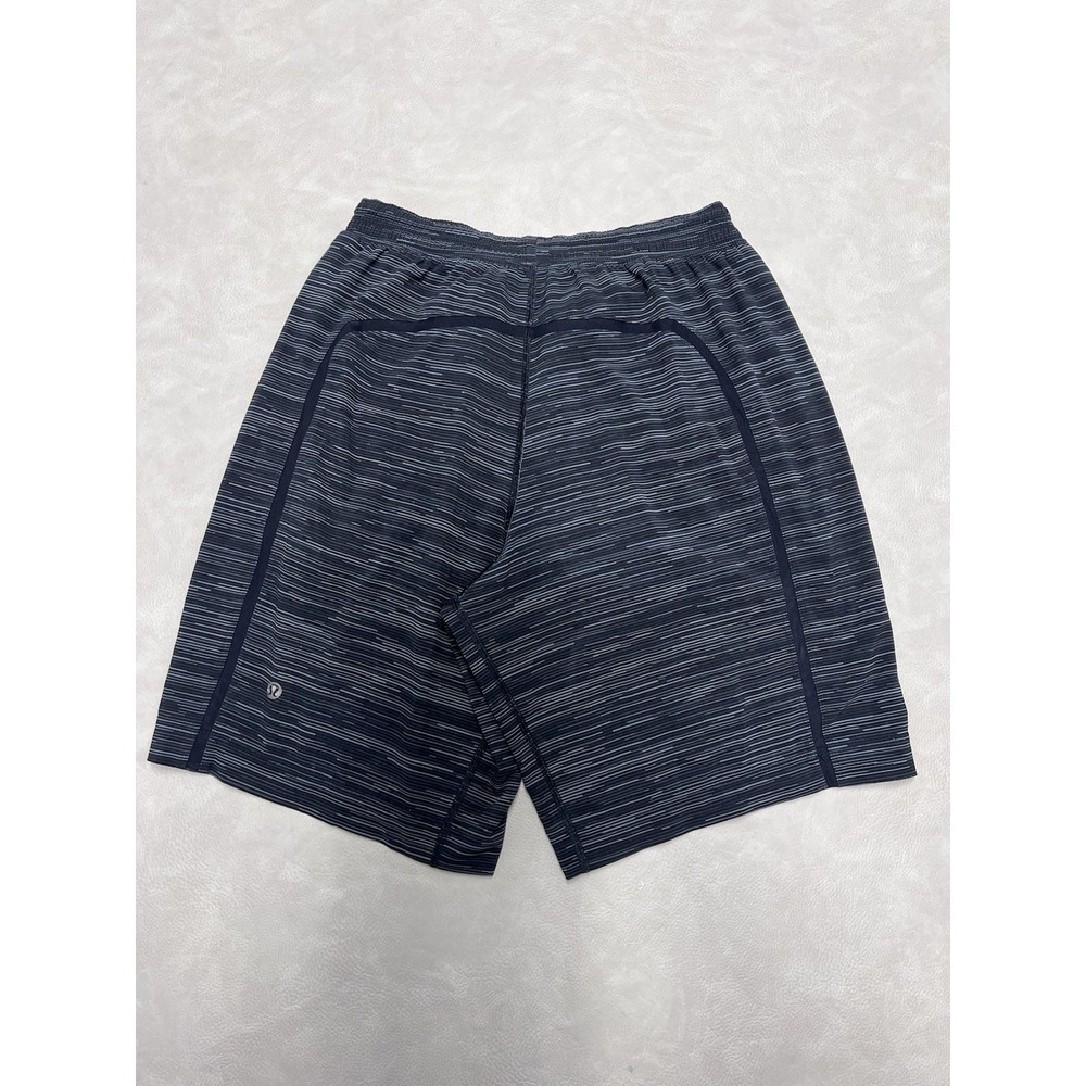 Lululemon Pace Breaker Shorts Size Small Mens Black Striped Lined